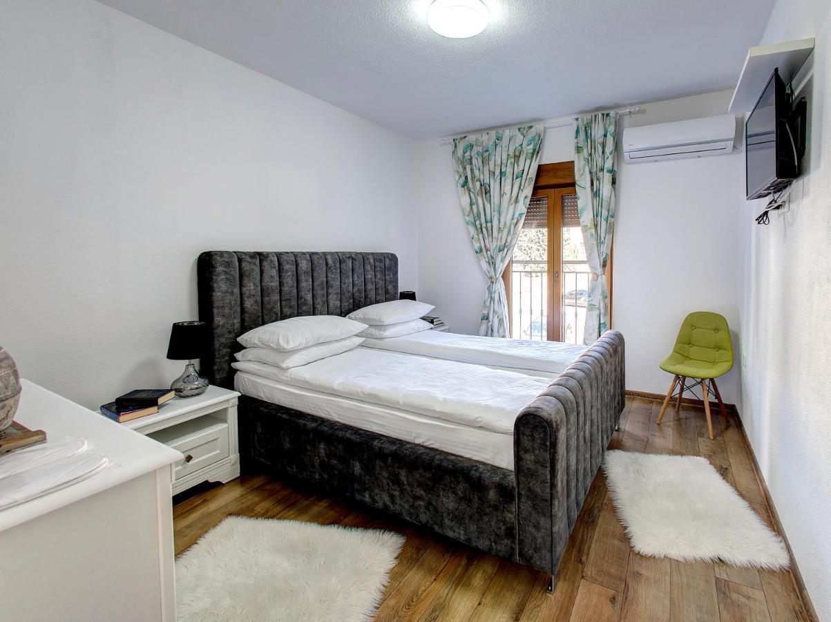 Guesthouse Check In Stolac Экстерьер фото